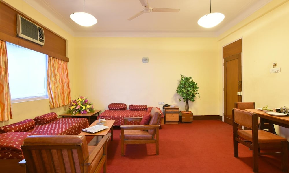 Sea Green Hotel 32/50