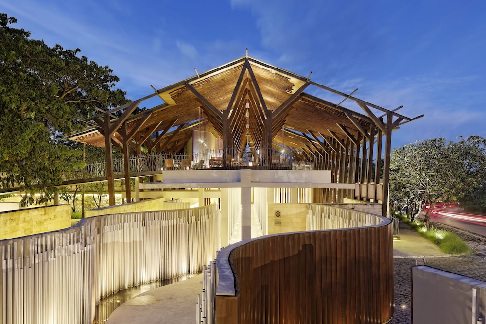 The Bale Nusa Dua by LifestyleRetreats 9/50