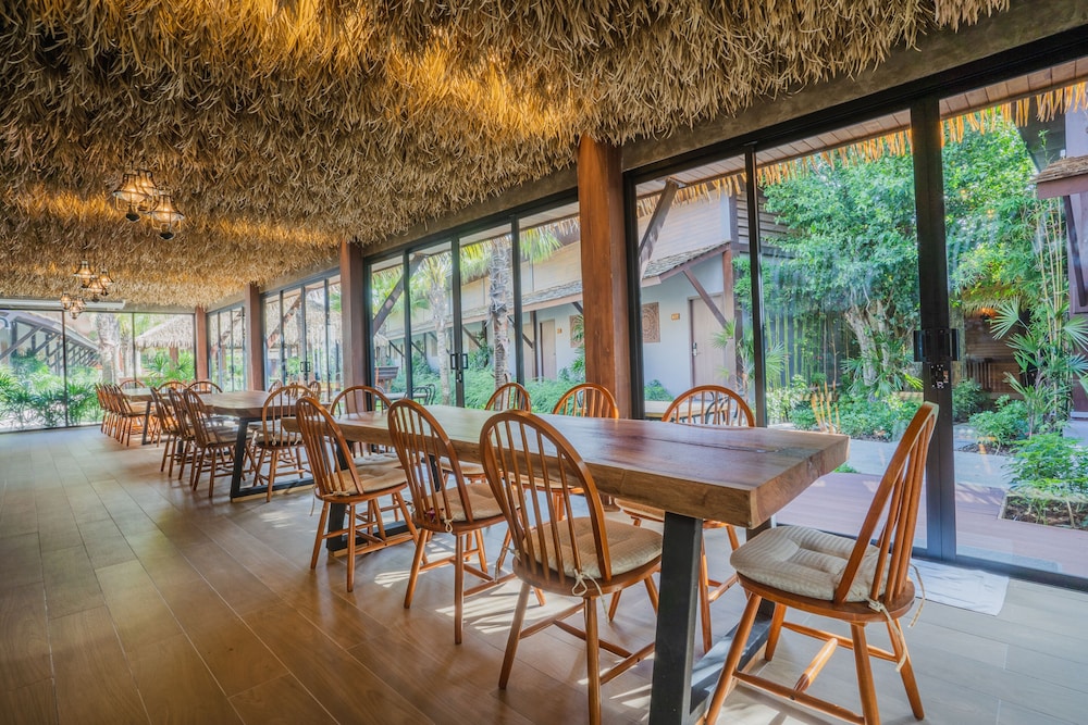 Malabar Pool Villa Phuket 38/47