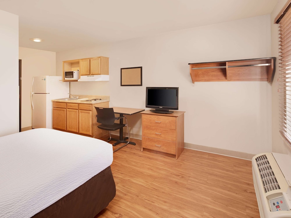 Extended Stay America Select Suites - Lake Worth 15/47
