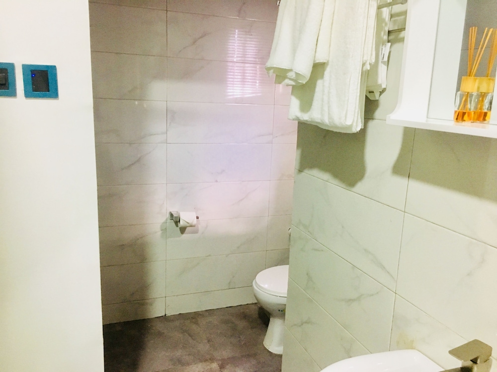 Modex Lekki 15/17