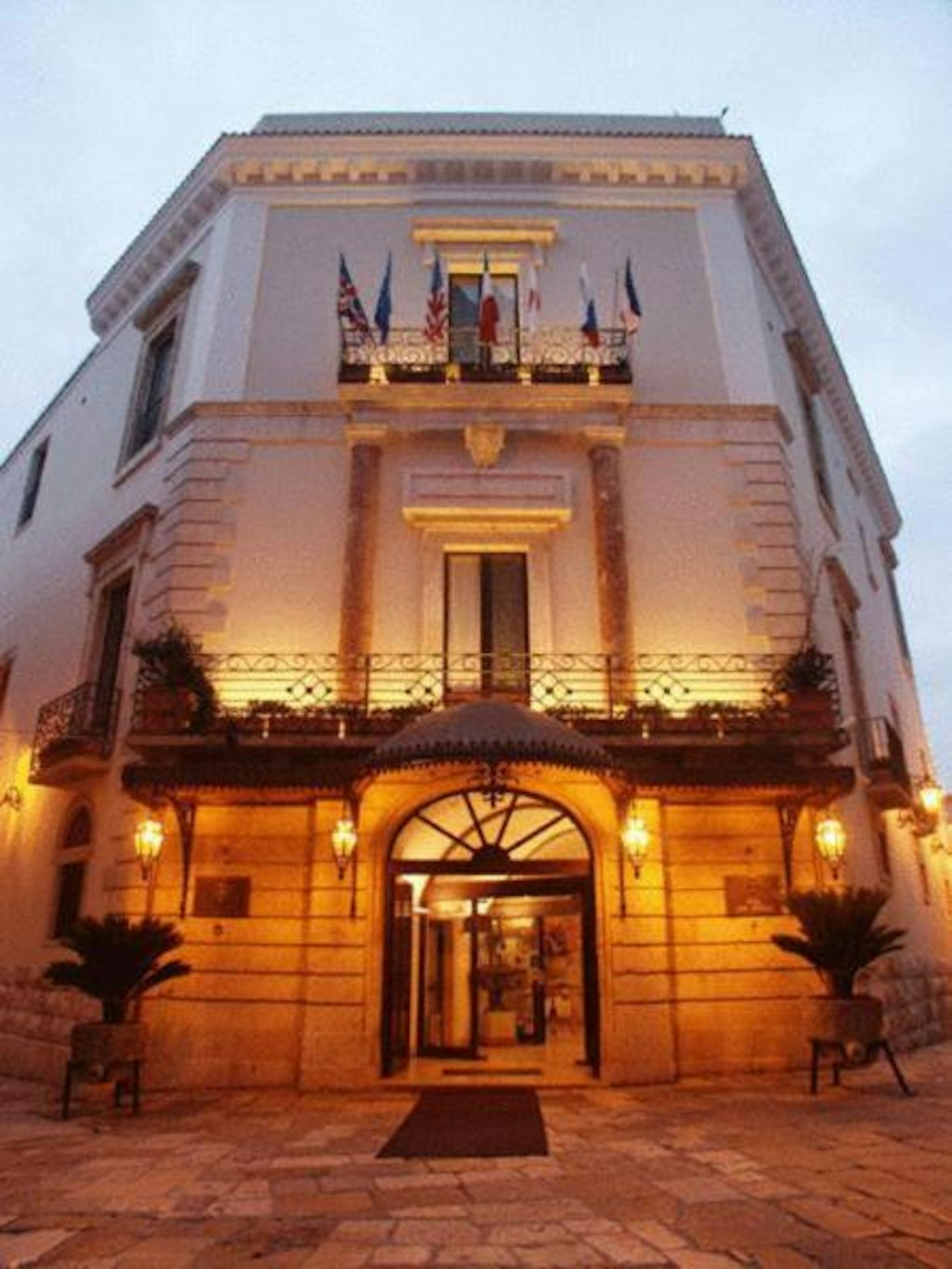 Hotel San Nicola 1/48