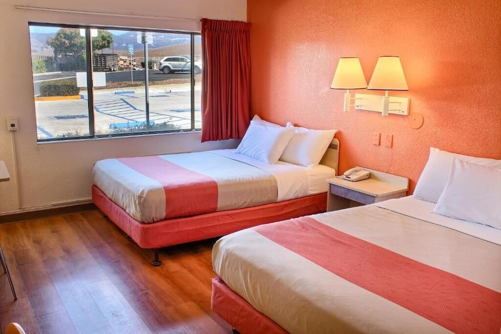 Motel6 San Simeon, CA - Hearst Castle Area 19/63