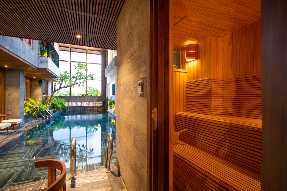 Bonny Boutique Hotel Da Nang 23/50