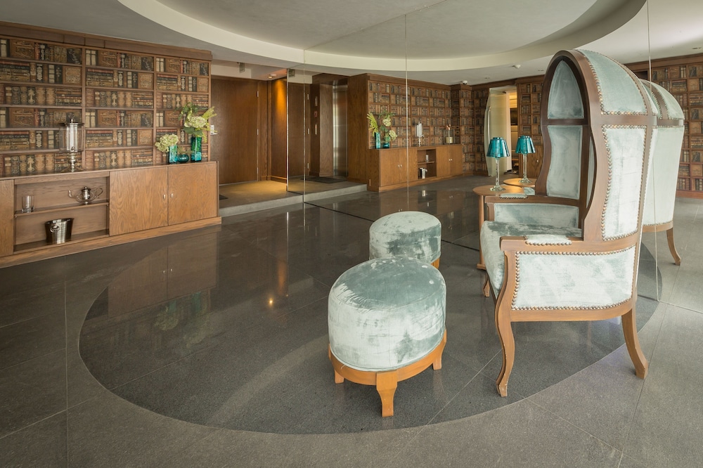 Lobby at Suites Contempo, CUAUTITLAN IZCALLI