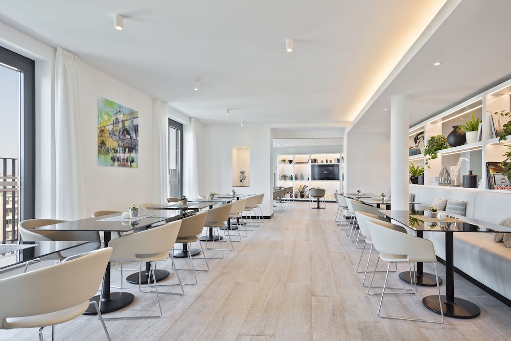 Melia Berlin 54/70