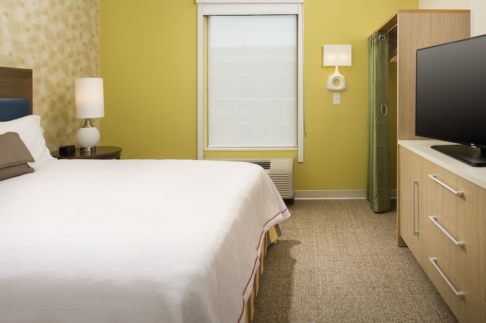 Home2 Suites By Hilton Clarksville/Ft. Campbell 18/48