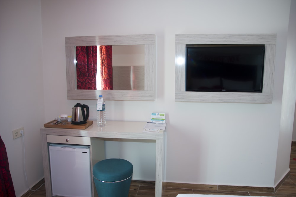 Avesis Hotel 31/32