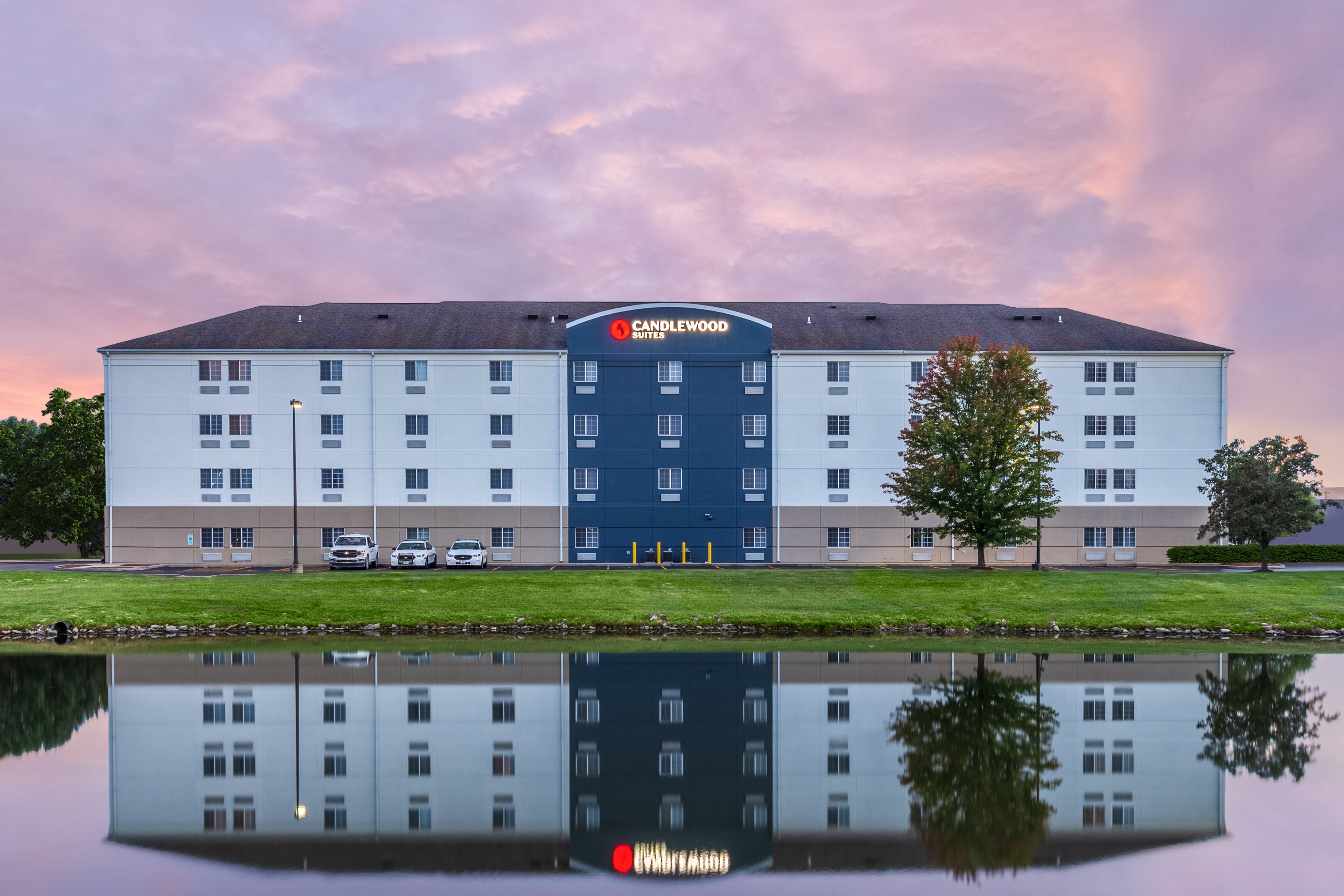 Candlewood Suites O Fallon 2/23