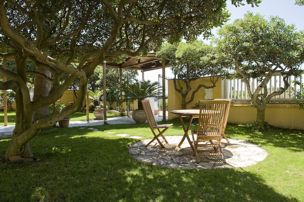 Hotel La Riva 53/63