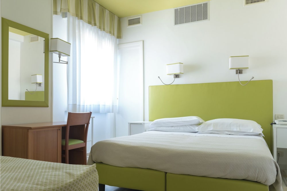 Hotel Giulio Cesare 16/46