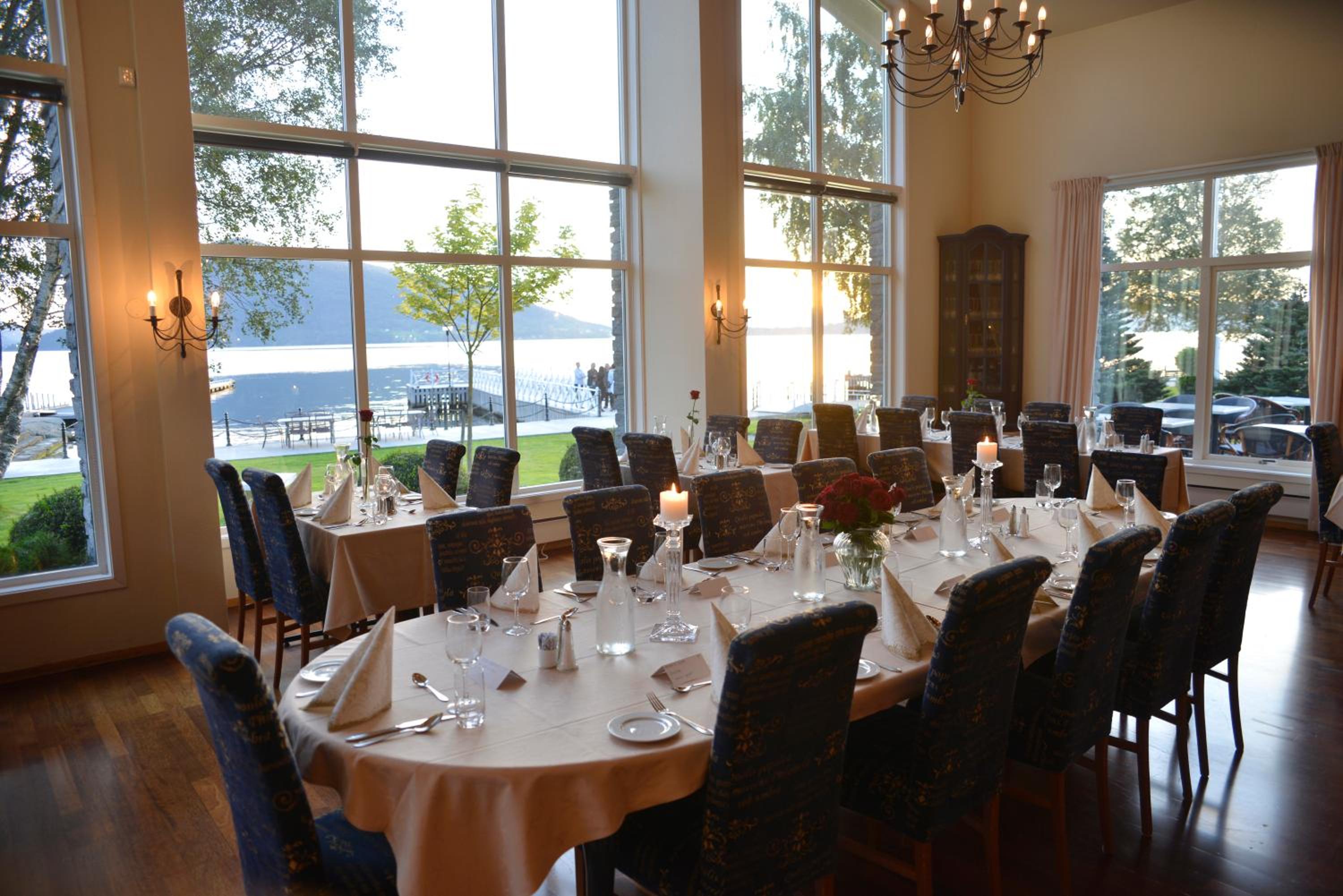 Rosendal Fjordhotel 34/50