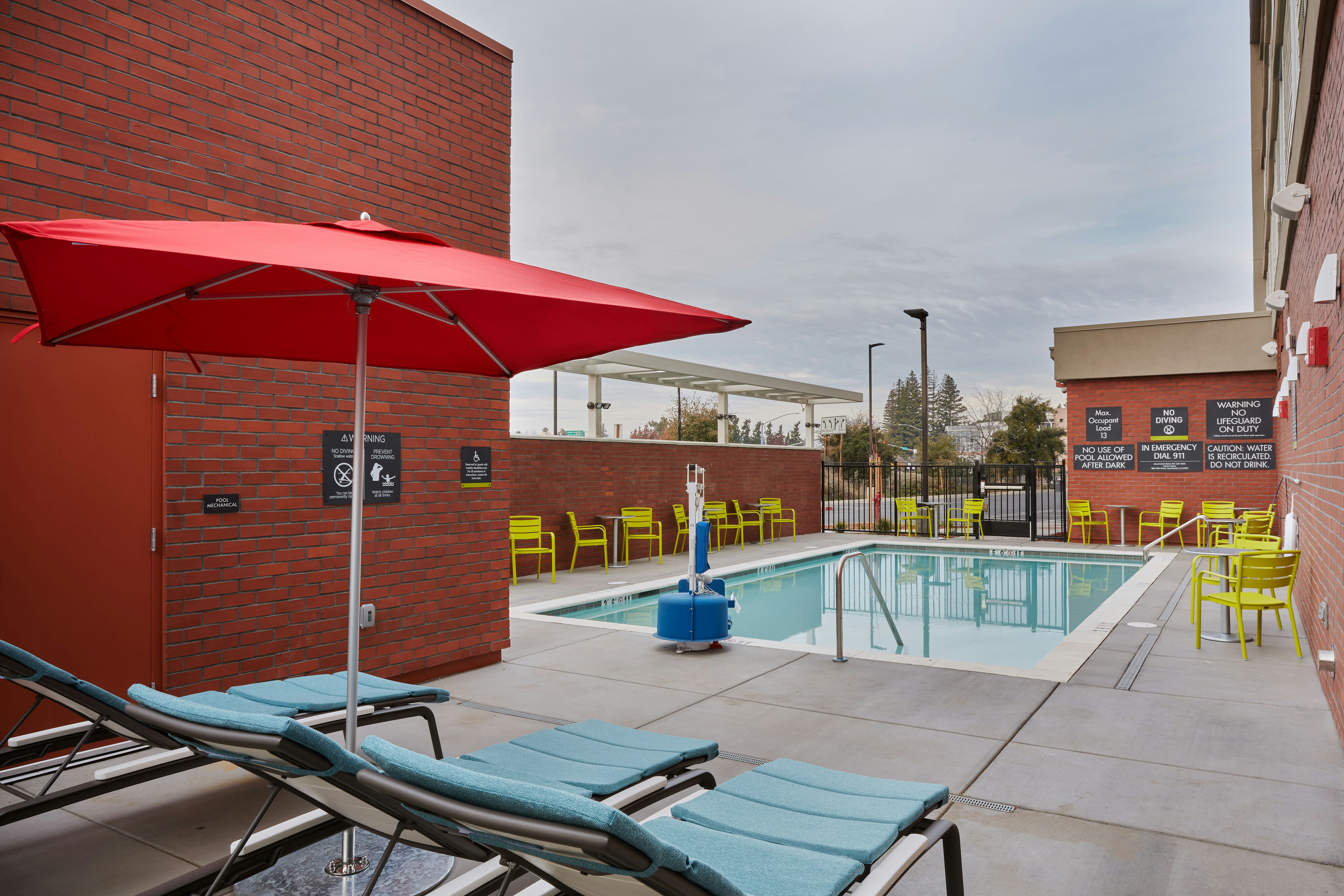 Home2 Suites by Hilton Sacramento at CSUS 15/35