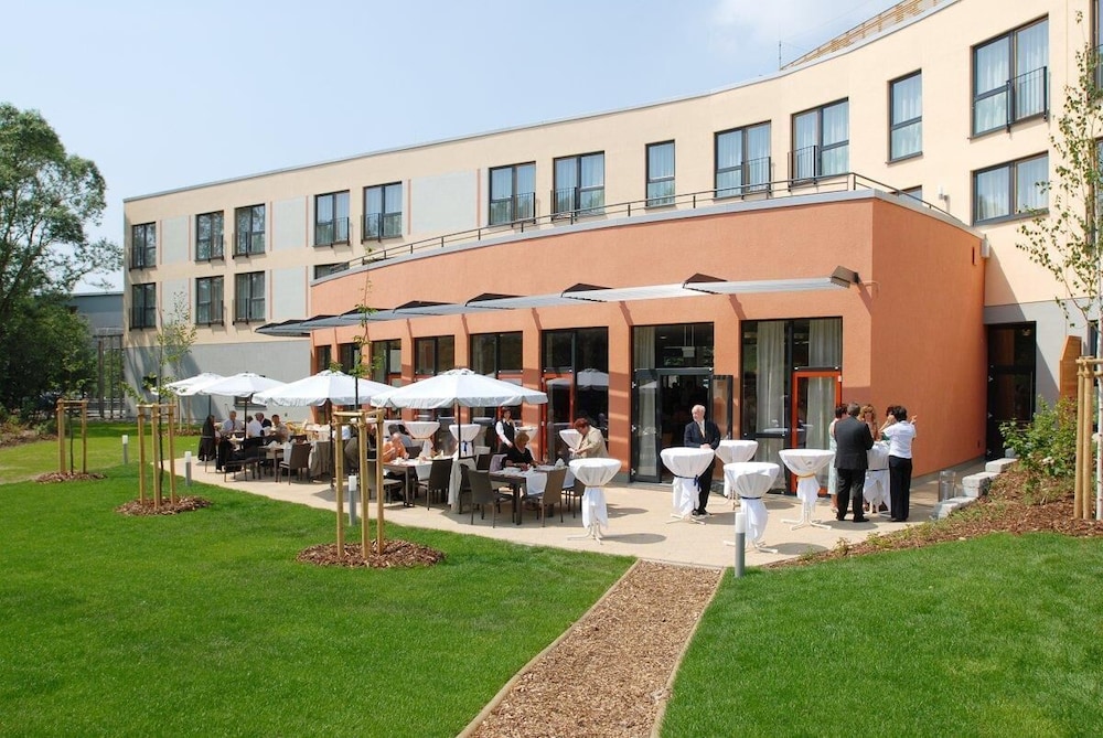 TOP CountryLine Heide Spa Hotel 61/68