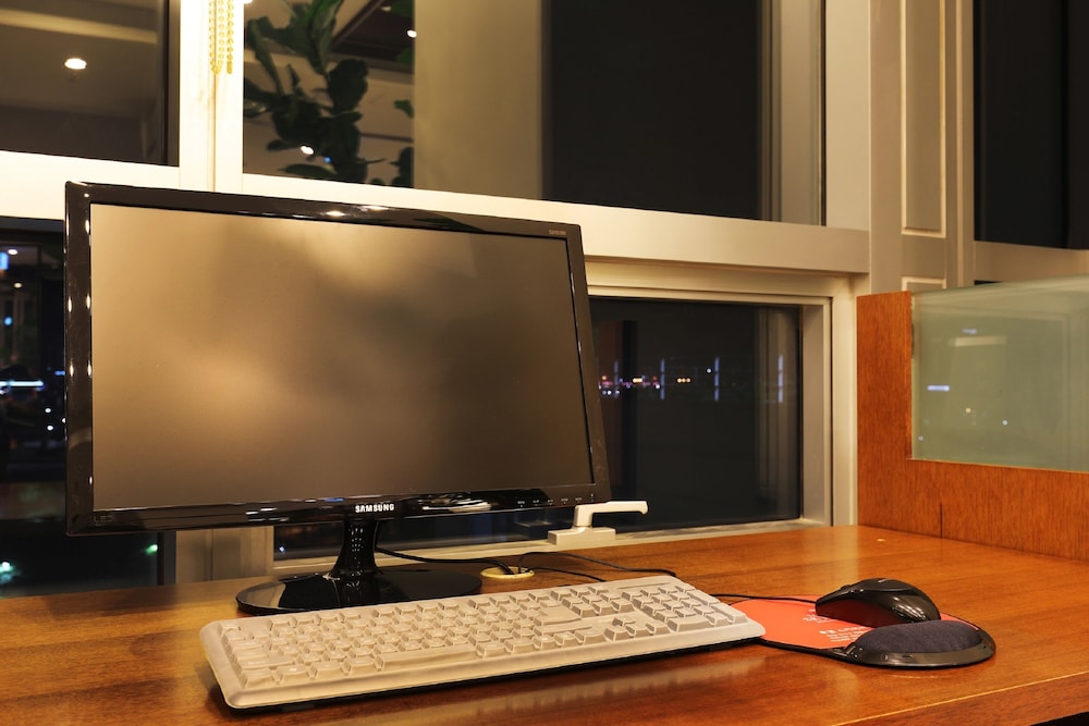 Bridge Hotel Incheon Songdo 53/63