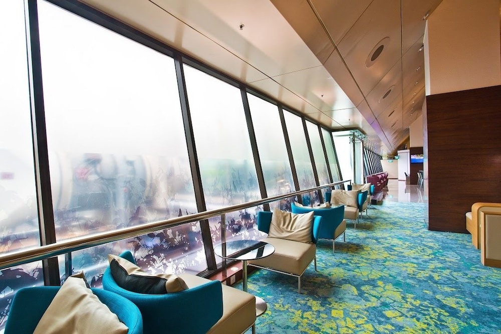 Ambassador Transit Lounge Singapore T2 19/27