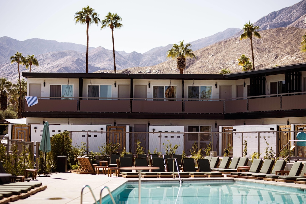 棕榈泉 V 酒店(V Capri Palm Springs, a Dolce by Wyndham) 图片5