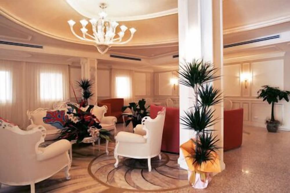 Palace Hotel Vieste 35/42