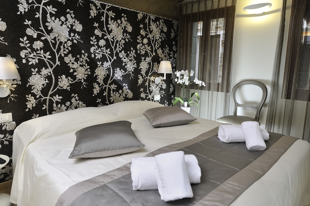 Rio Hotel 37/54