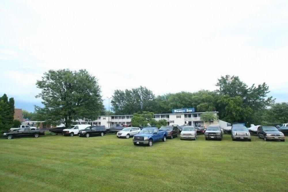 Budget Inn - Syracuse Airport 33/37