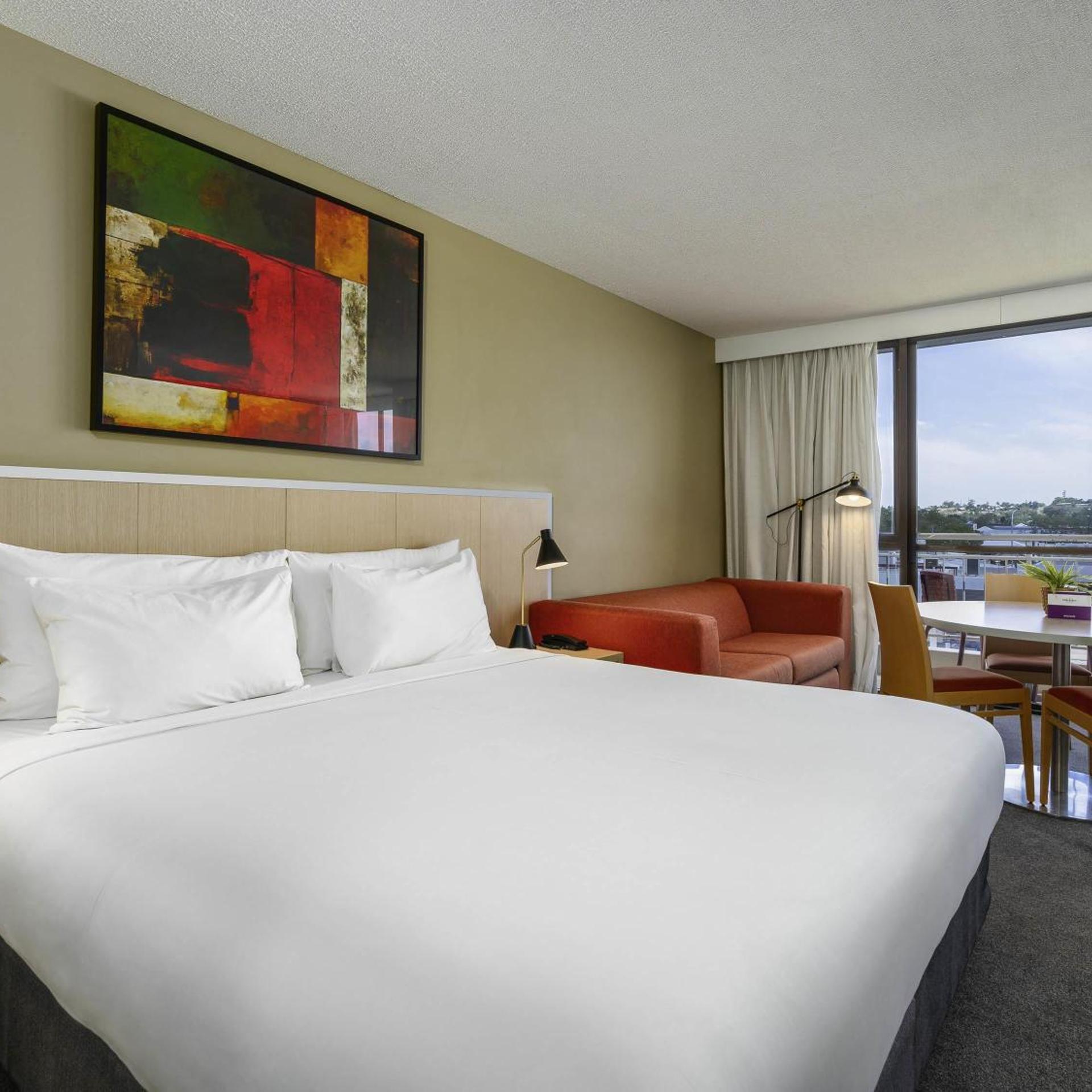 Superior, King Bed, Convertible Double Bed, City Side