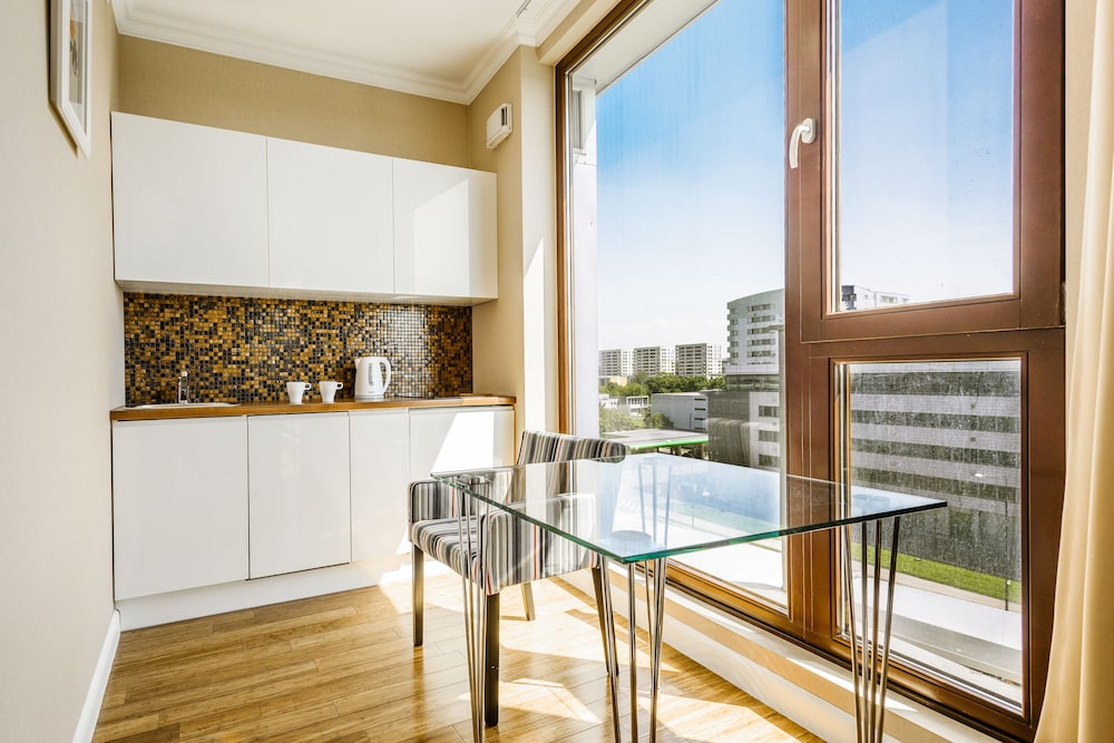 TRITON PARK APARTMENTS 29/41
