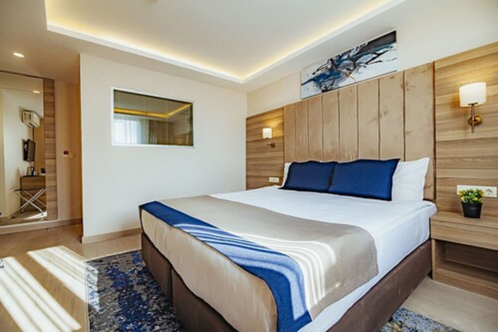 غرفة ديلوكس بسرير كوين، Comfort Beige Hotel 3/10