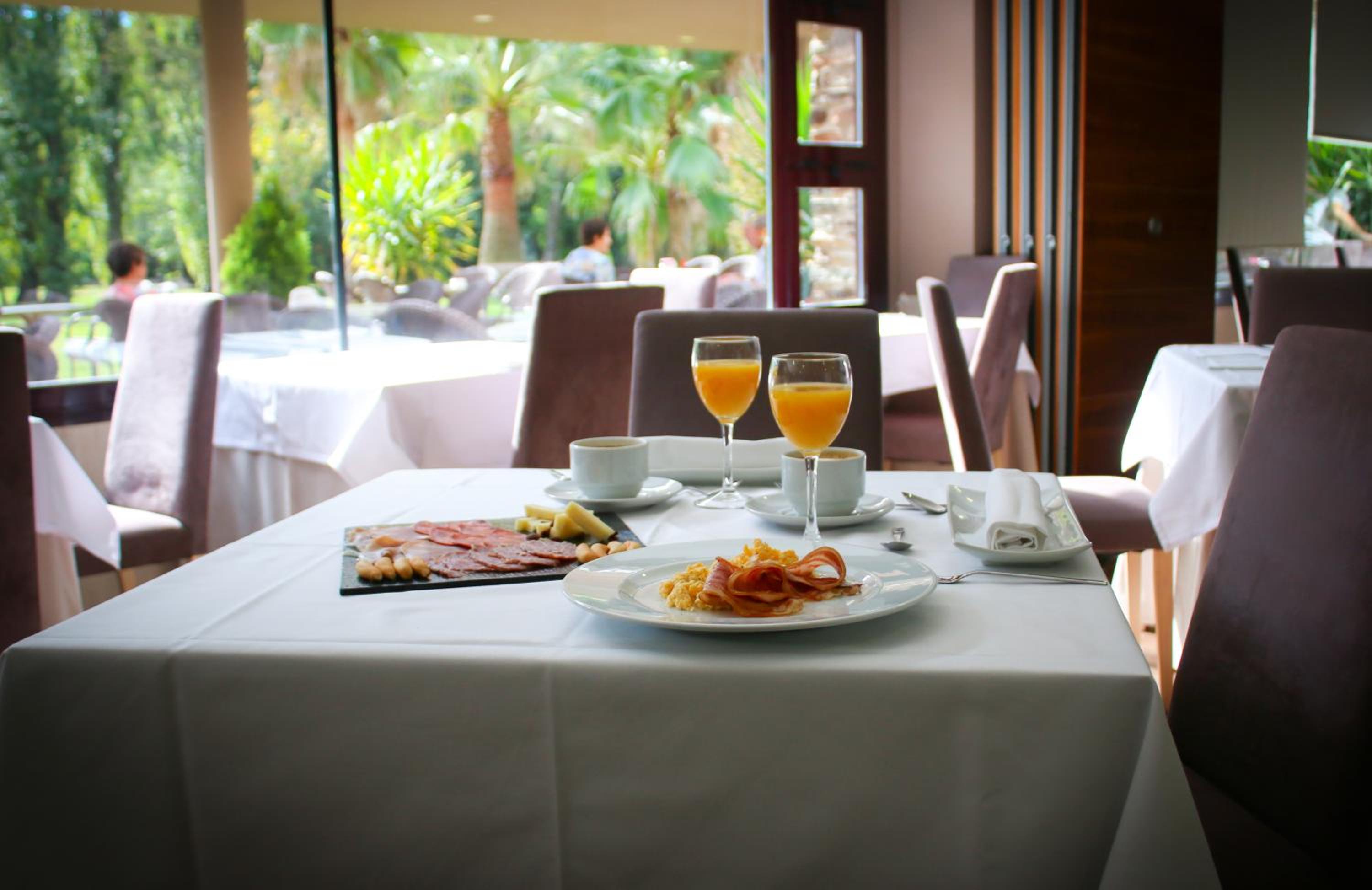Hotel Balneario Valle del Jerte 36/50