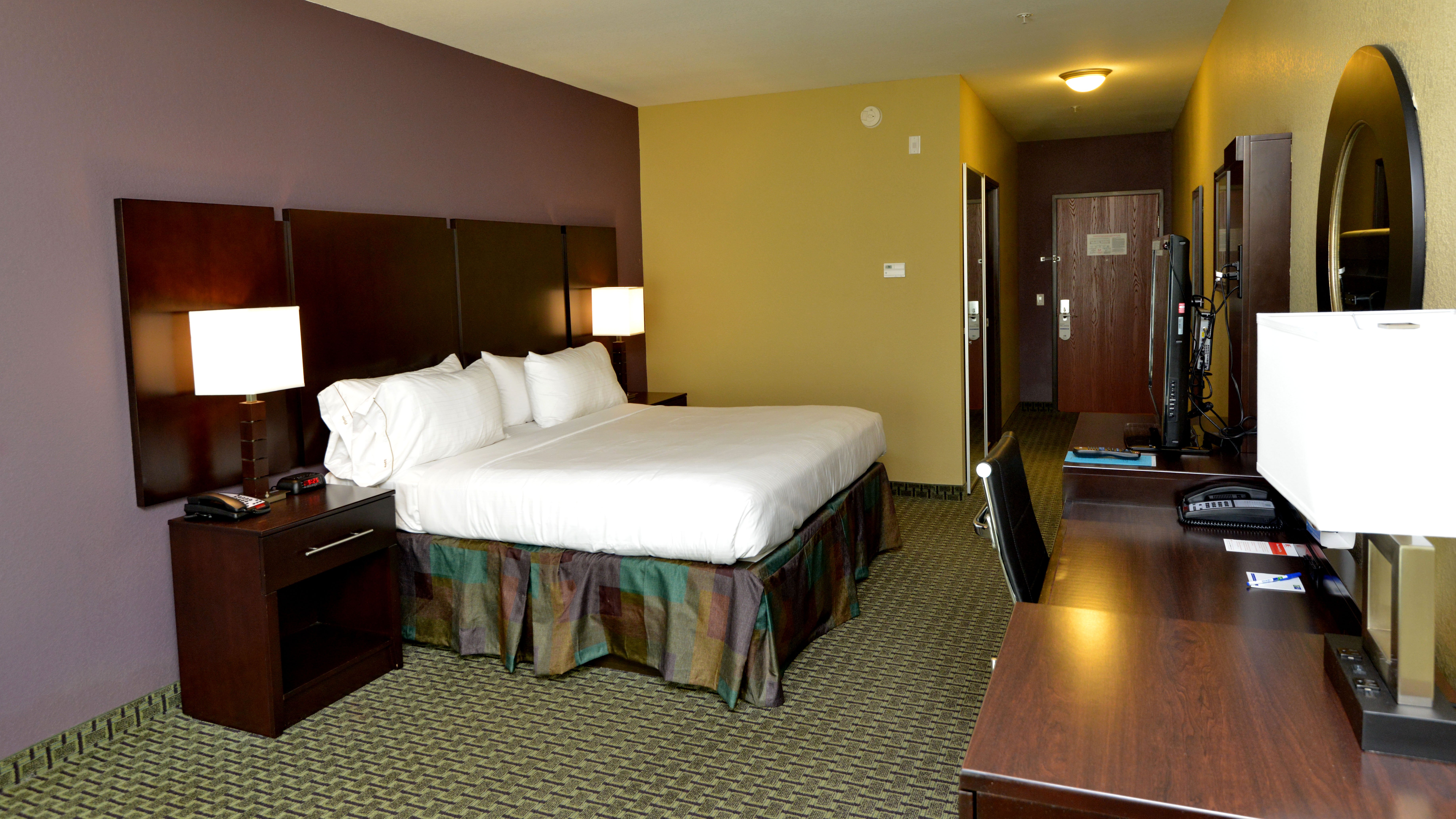Holiday Inn Express Hotel And Suites Baton Rouge North 23/54