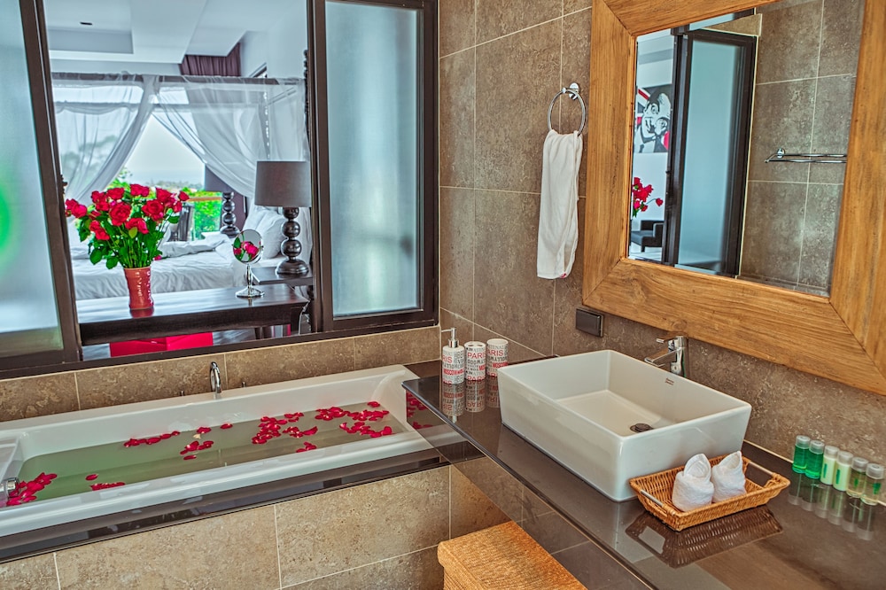 Grand Villa Luxury Time Phuket 47/50