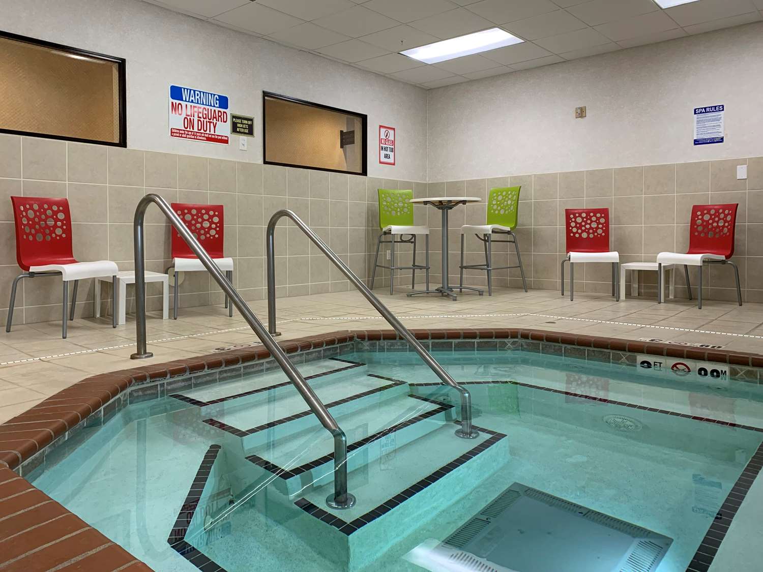 Comfort Inn Saint Paul East MN 17/19