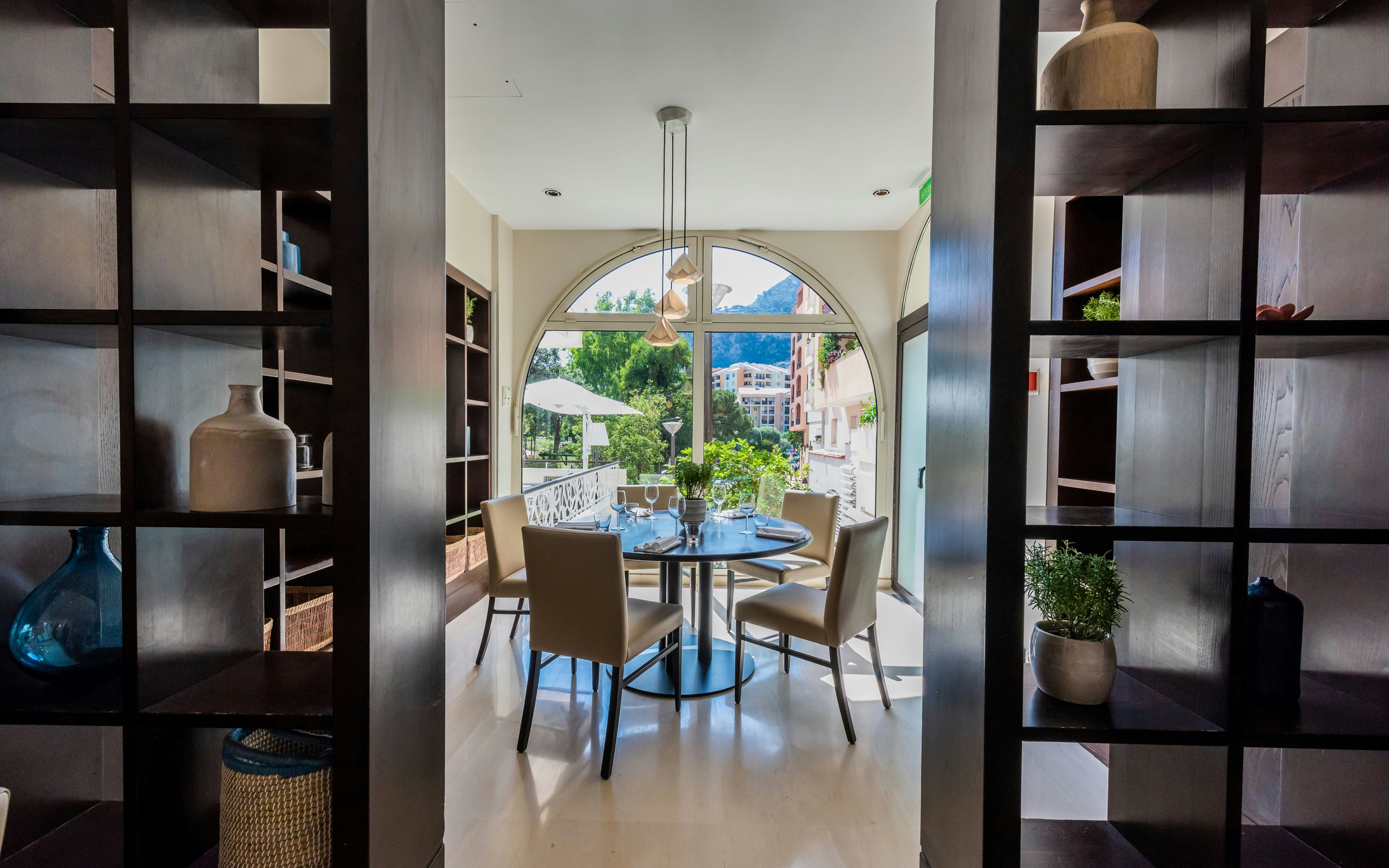 Columbus Hotel Monte-Carlo, Curio Collection by Hilton 39/46