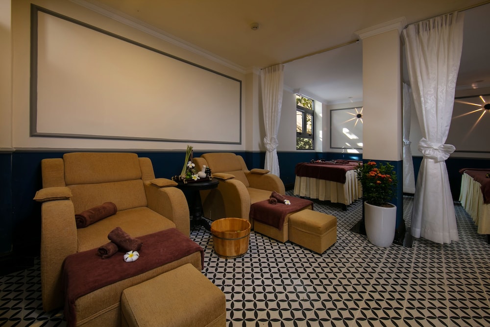 Golden Holiday Hoi An Hotel 30/50