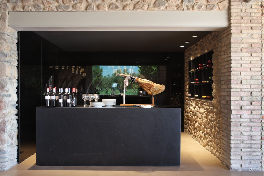 Peralada Wine Spa and Golf Hotel 5/71