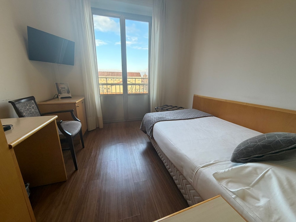 Sant Ambroeus Hotel 15/57