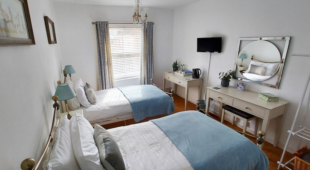 Regency Guest House 8/28