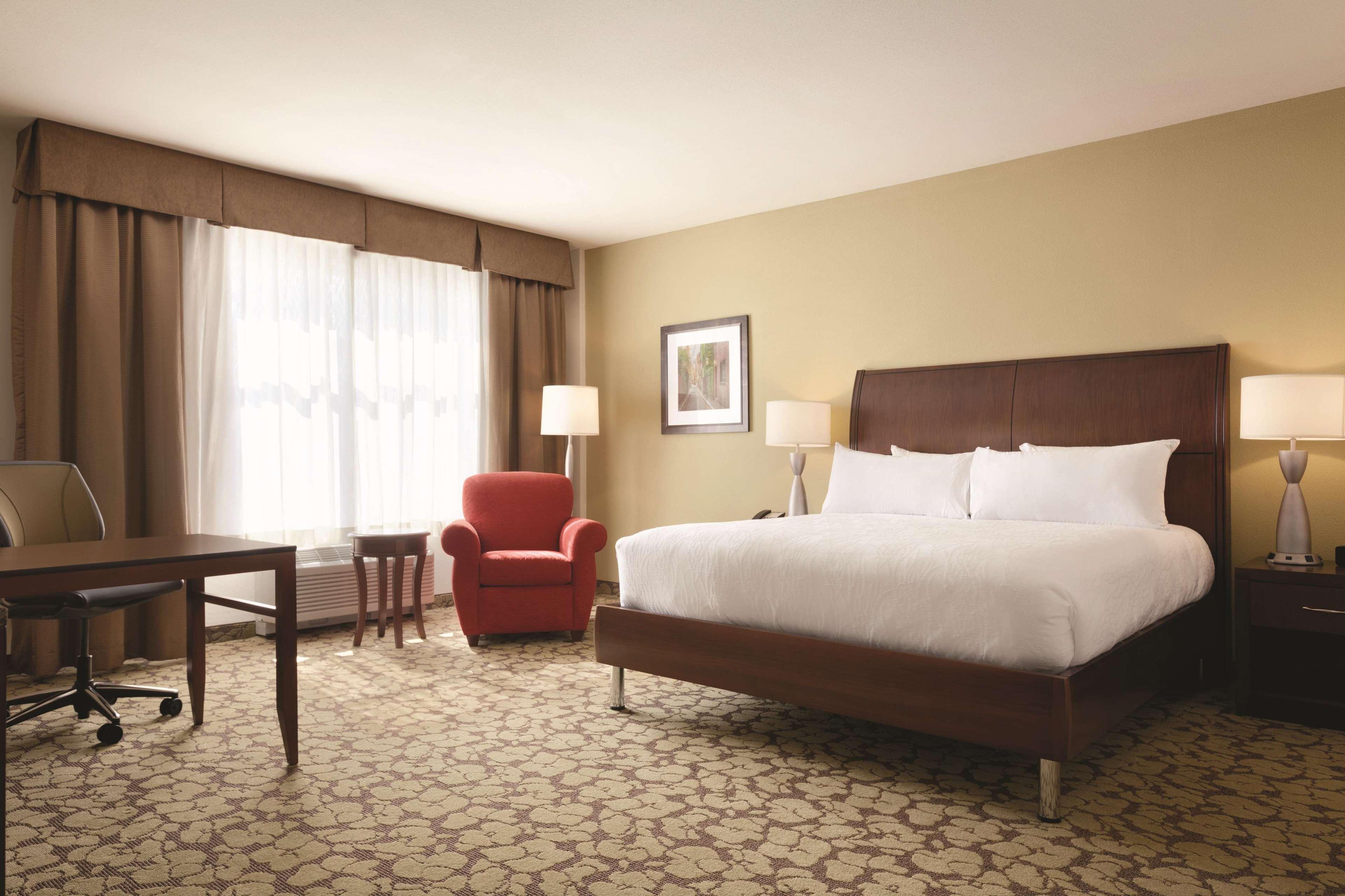 STUDIO, SUITE, KING BED, ACCESSIBLE