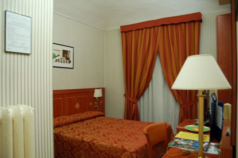 Hotel Chelsea 21/73