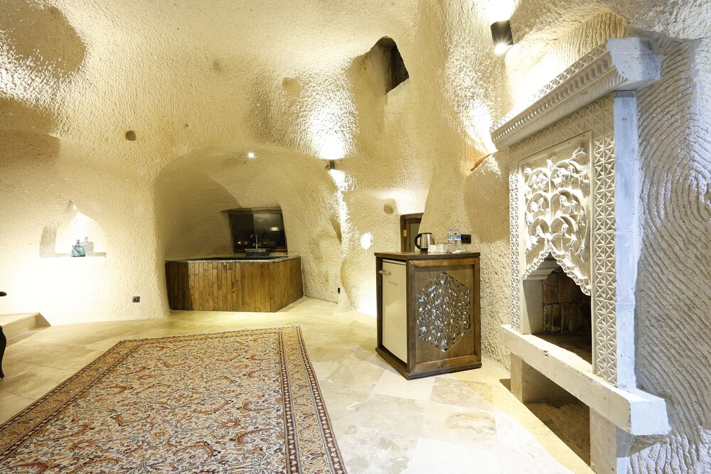 Ages In Cappadocia 9/50