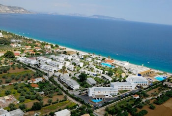Kinetta Beach Resort Spa 3/56