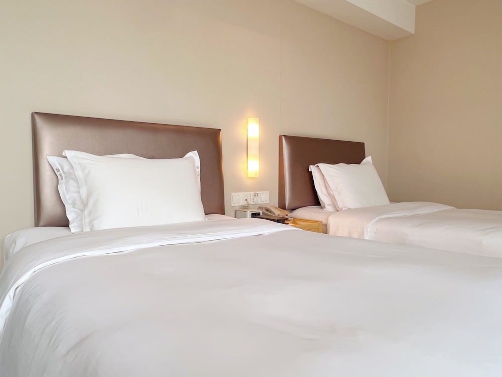 Standard, Twin Beds, Extra Floor Space، Holiday Inn Express Changzhou Lanling 5/9