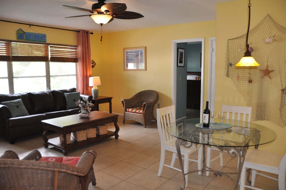 Lido Islander Inn And Suites 44/56