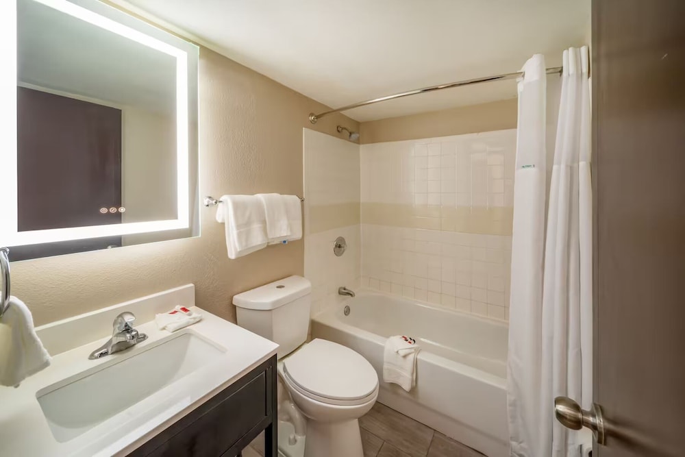 Baymont by Wyndham Laredo 22/22