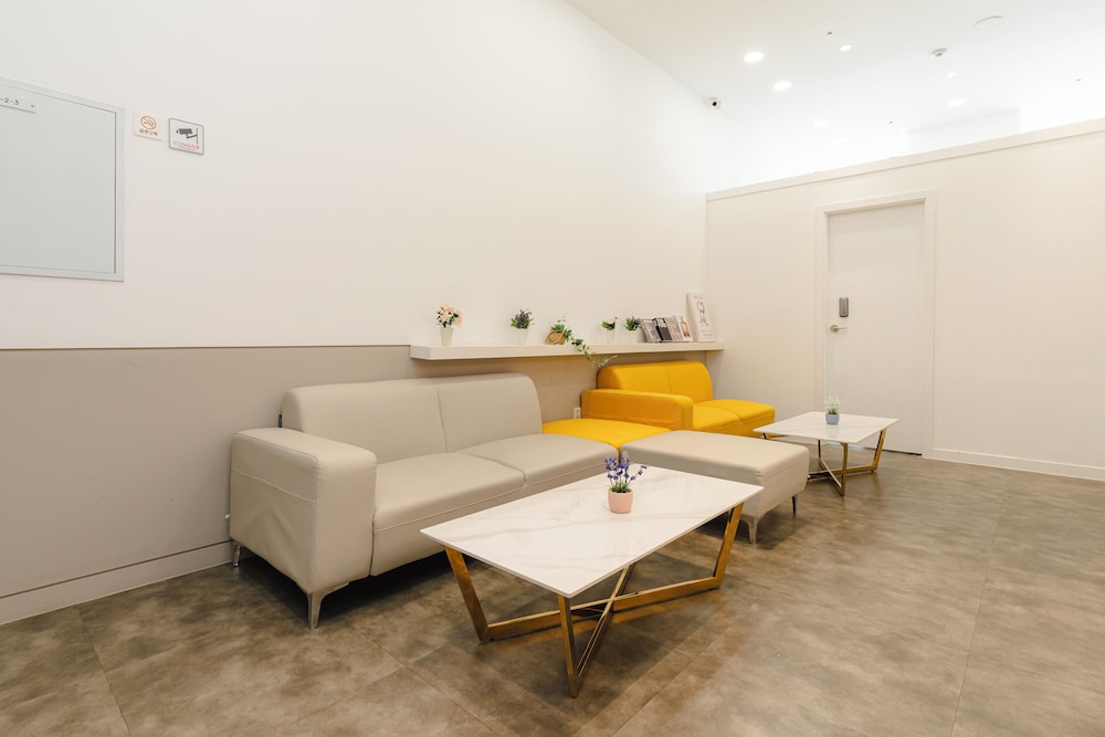 SR Hotel Yeongjong 44/52