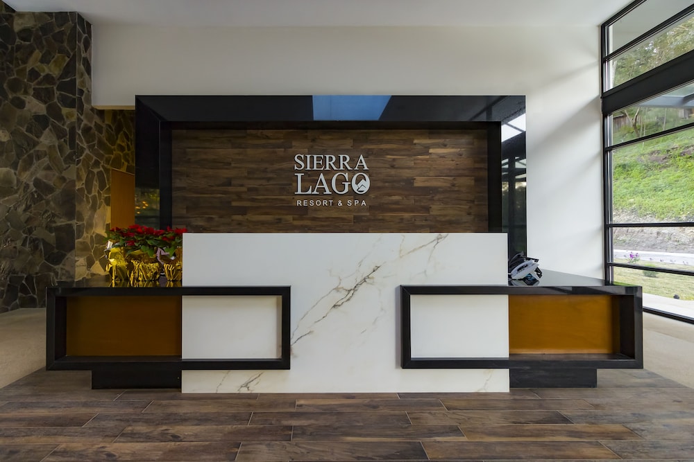 Sierra Lago Resort And Spa 5/57