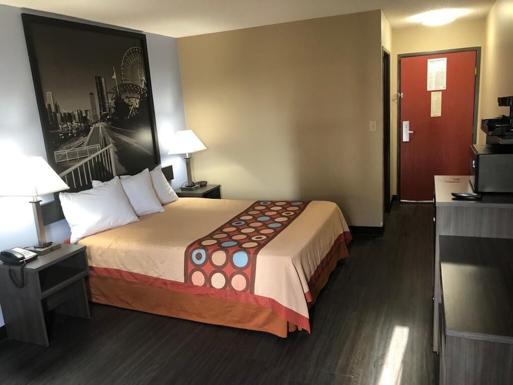 Motel6 Litchfield, IL 18/52