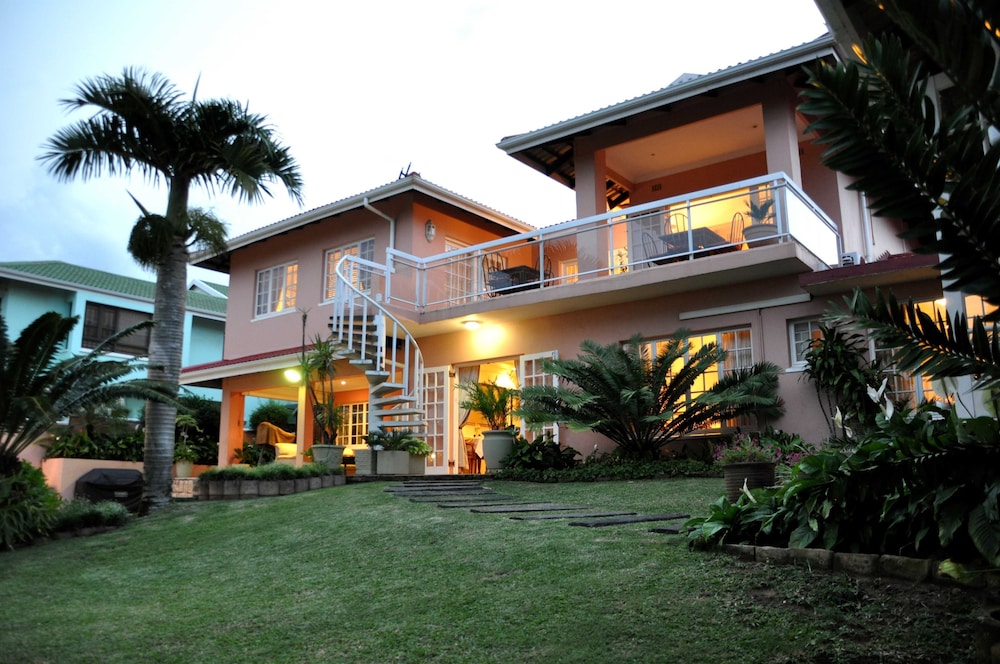 Blue Waves Lodge 1/40