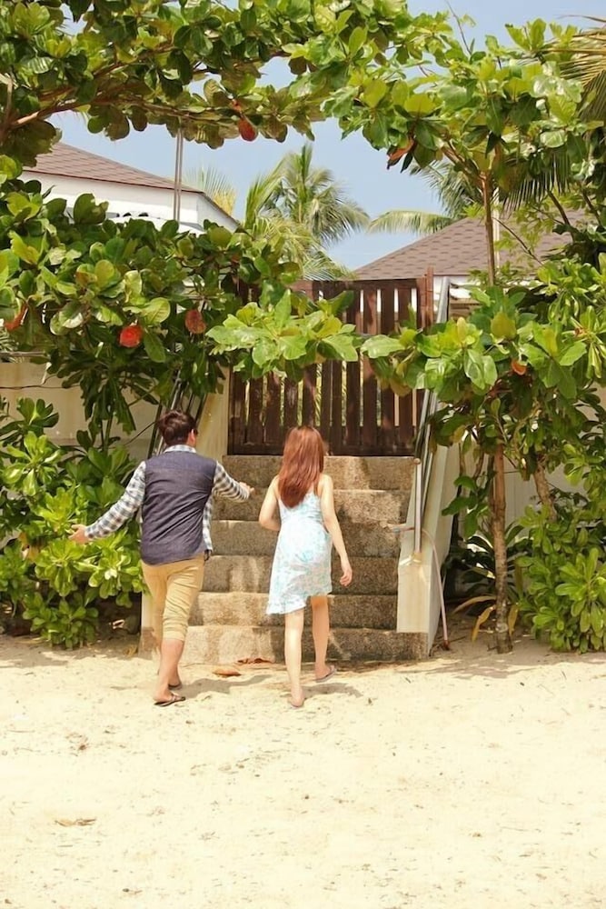 Ucoy Beach Resort 21/38