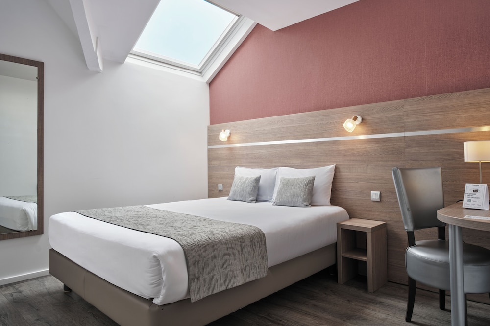LOGIS BEAUJOIRE HOTEL 11/37