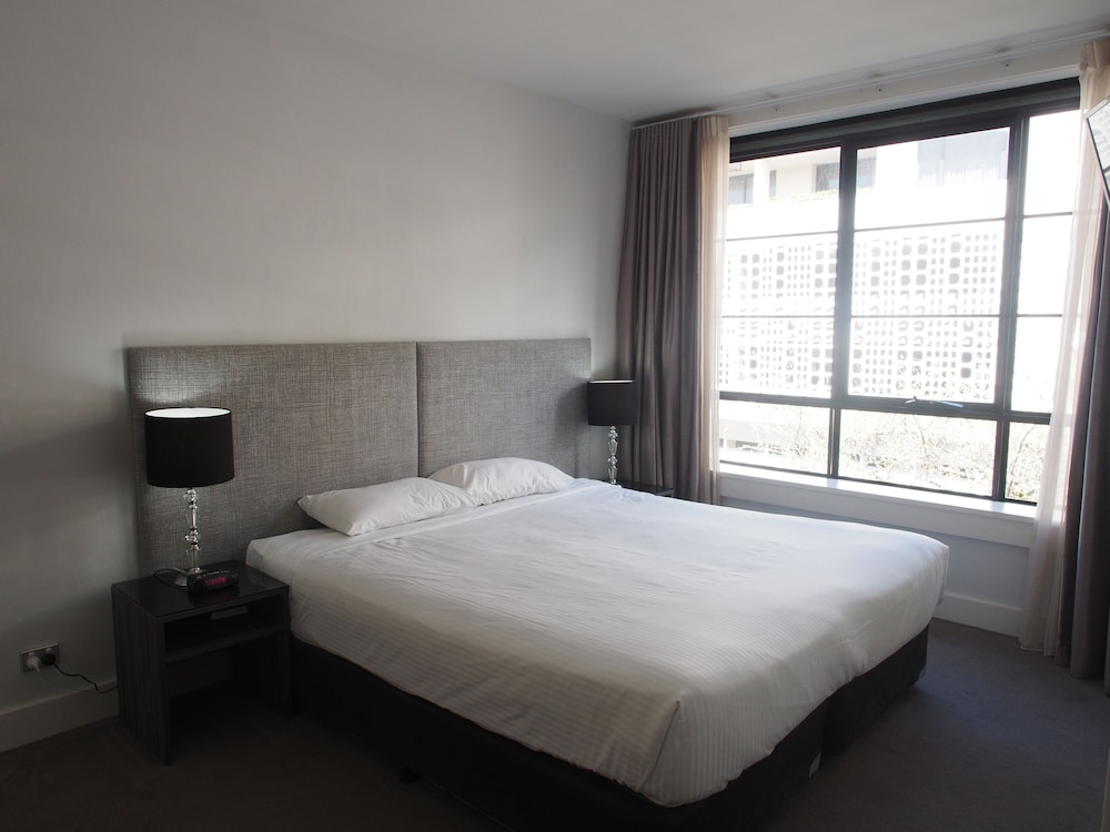 SAVOY DOUBLE BAY HOTEL 16/44